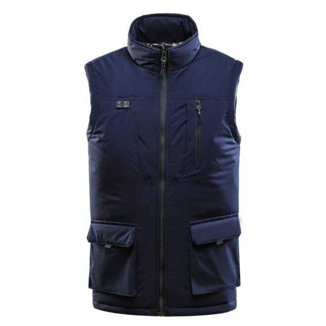 Heated outdoor vest in winter - Image 3